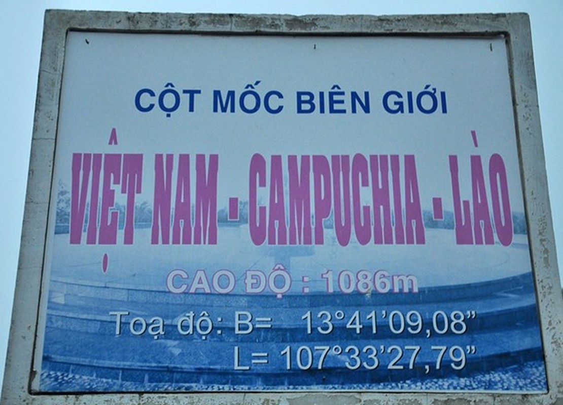 Tan muc nhung cot moc bien gioi dang chinh phuc nhat VN-Hinh-7